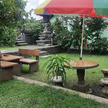 Отель Oyo 90714 Umah Pande Tabanan Near Tanah Lot Экстерьер фото